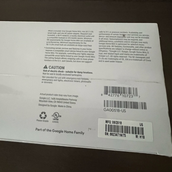 Google Smart Light Starter Kit with Google Assistant - Picture 2 of 4